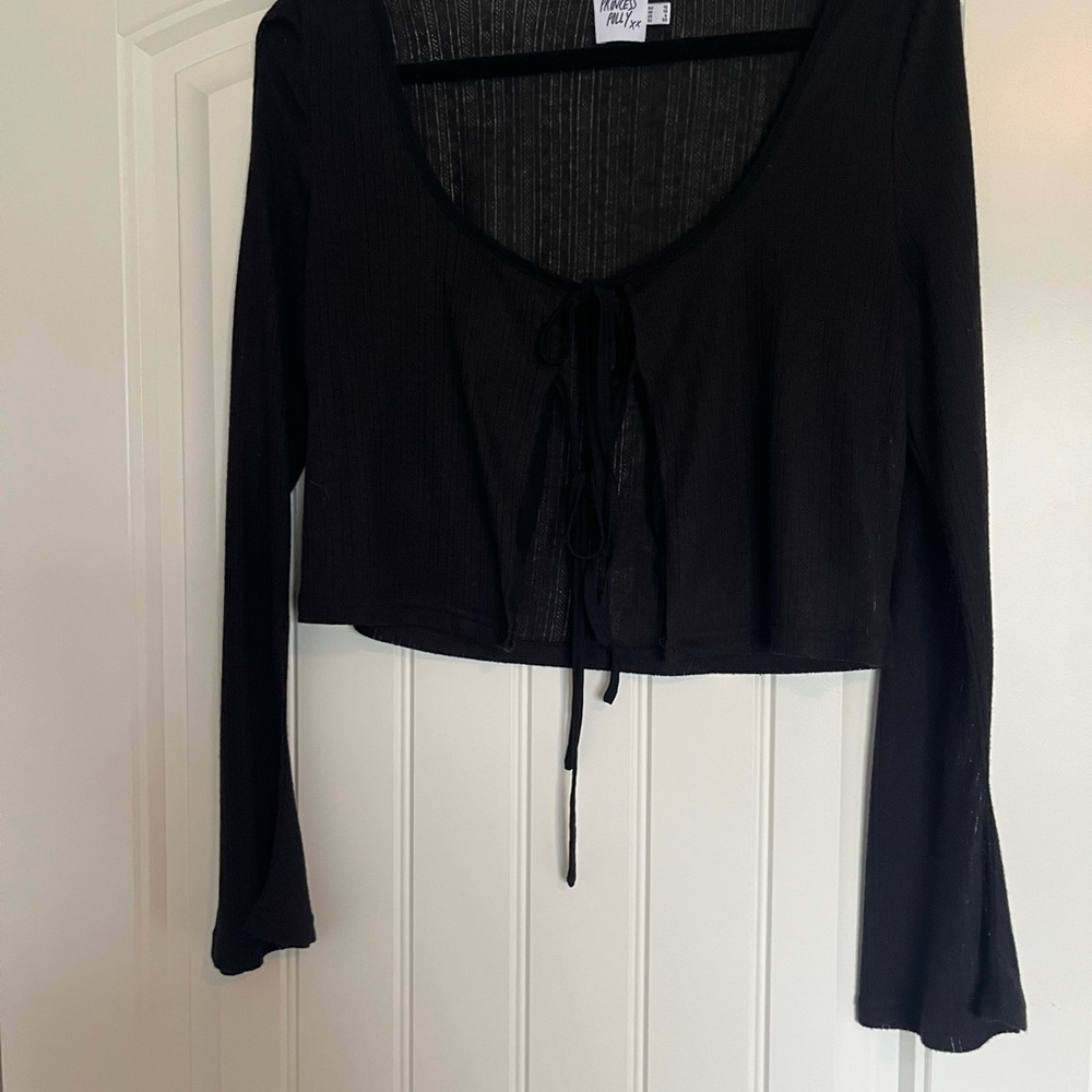 Princess Polly Black Tie Front Crop Blouse